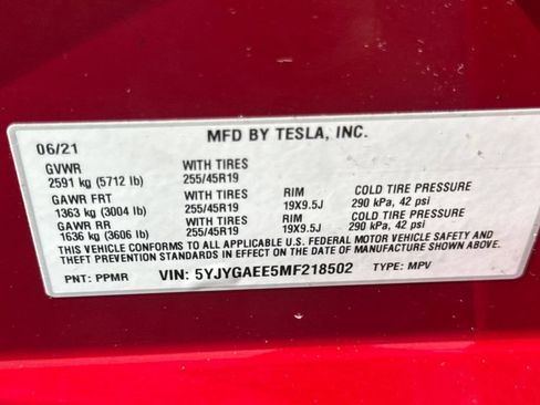 Used 2021 Tesla Model Y Long Range AWD/4WD image 27
