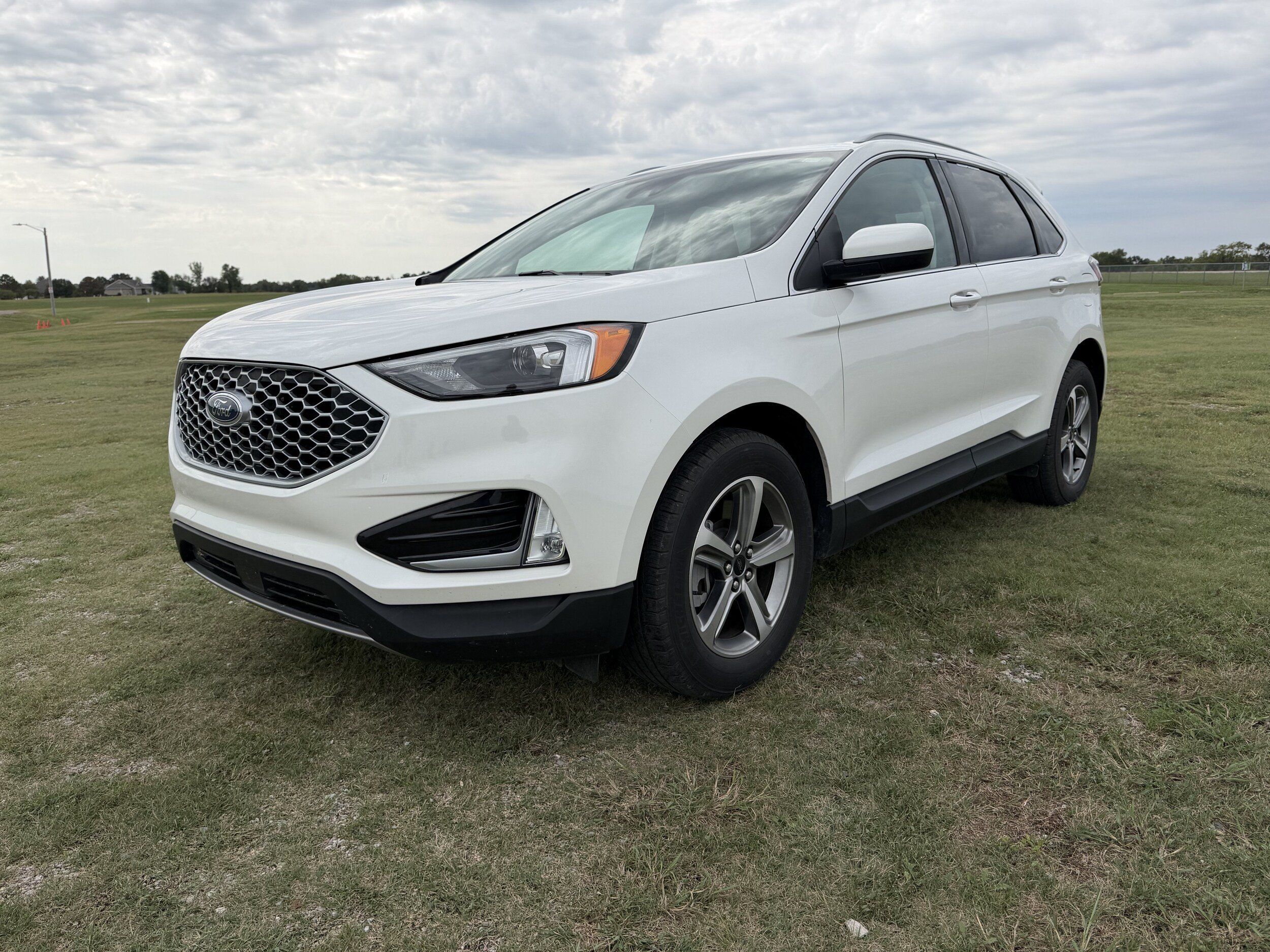 Used 2023 Ford Edge SEL w/ Convenience Package AWD/4WD image 11