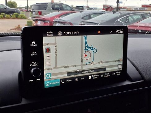 Used 2023 Honda Pilot Elite image 6