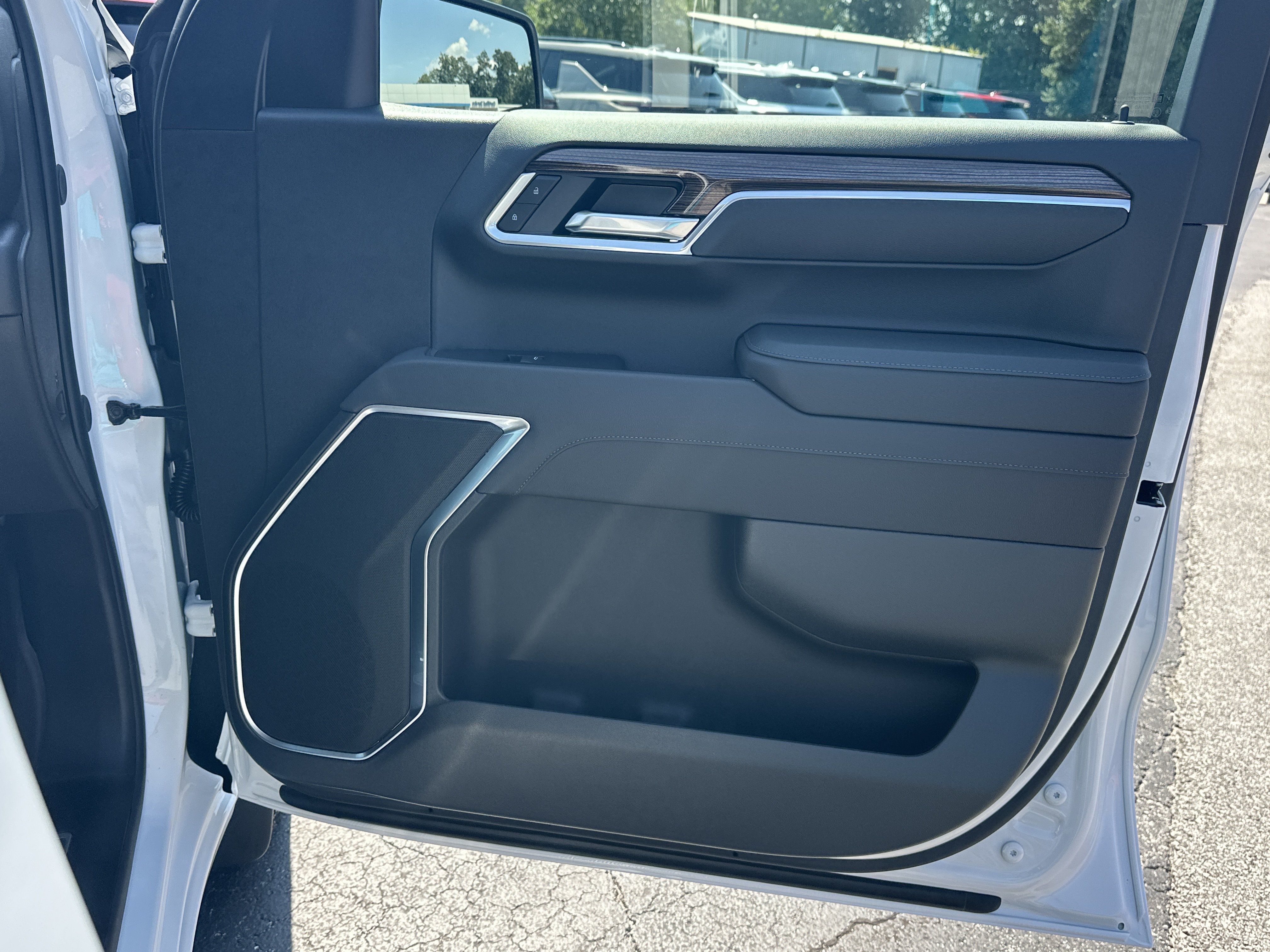 New 2026 Chevrolet Silverado 1500 RST AWD/4WD image 16
