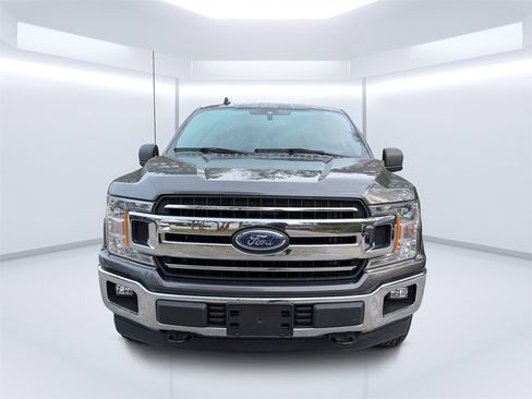 Used 2020 Ford F150 XLT image 8