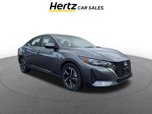 Used 2025 Nissan Sentra SV image 1