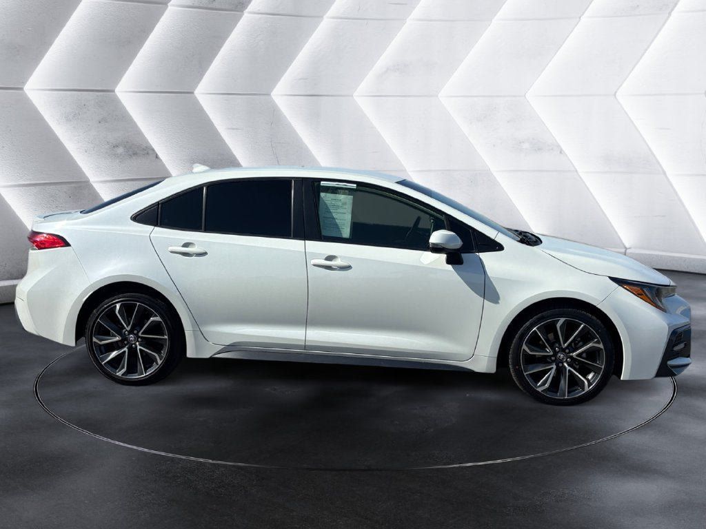 Used 2021 Toyota Corolla SE w/ Carpet Mat Package (TMS) FWD image 6