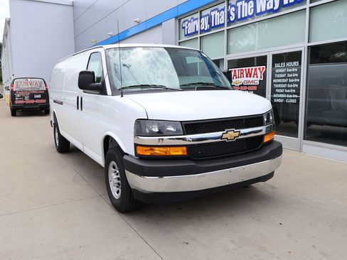 New 2026 Chevrolet Express 3500 Extended w/ Driver Convenience Package RWD image 2
