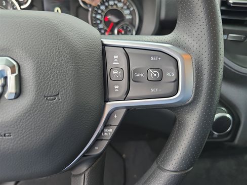 New 2025 RAM 1500 Tradesman w/ Off Road Group AWD/4WD image 32