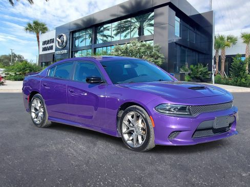 Used 2023 Dodge Charger GT image 3