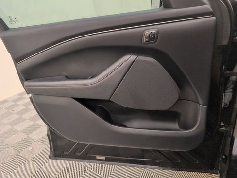 Used 2023 Ford Mustang Mach-E Select RWD image 32