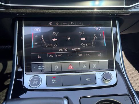 Used 2023 Audi Q7 2.0T Premium Plus w/ Premium Plus Package AWD/4WD image 19