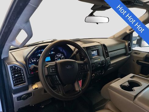 Used 2021 Ford F250 XL w/ Power Equipment Group AWD/4WD image 9