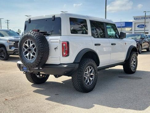 Certified 2025 Ford Bronco Badlands AWD/4WD image 6