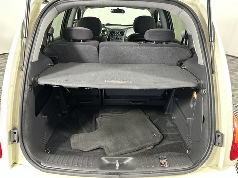Used 2004 Chrysler PT Cruiser FWD image 20