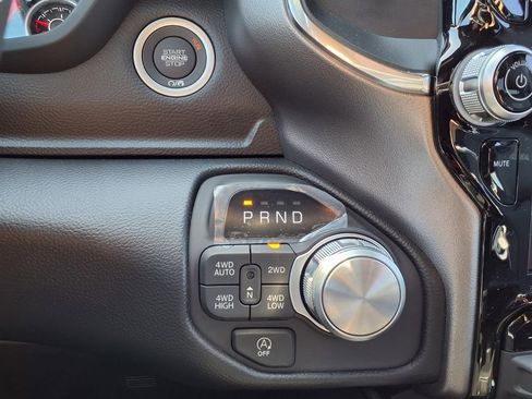 New 2026 RAM 1500 Laramie AWD/4WD image 8