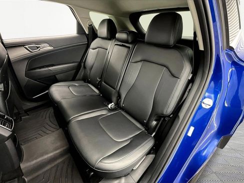 Used 2024 Kia Sportage EX image 26