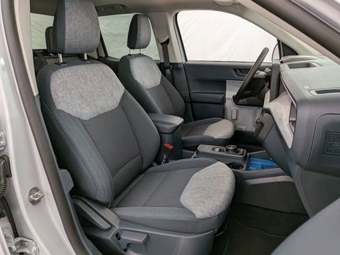 Used 2025 Ford Maverick XLT w/ Equipment Group 301A image 24