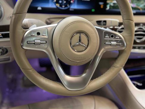 Used 2019 Mercedes-Benz S 560 Sedan image 41
