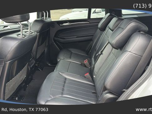 Used 2017 Mercedes-Benz GLS 450 4MATIC image 24