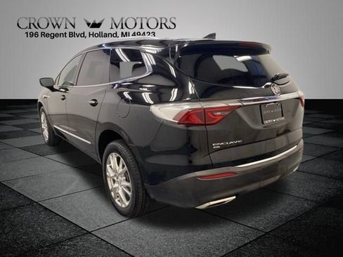 Used 2023 Buick Enclave Essence w/ Experience Buick Package AWD/4WD image 4