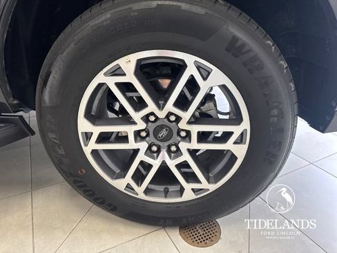 Certified 2025 Ford Expedition Active RWD image 33