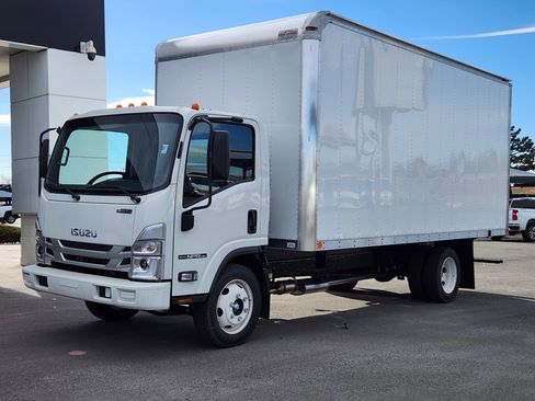 New 2025 Isuzu NPR image 20