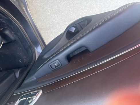 Used 2015 Jeep Grand Cherokee Overland w/ Advanced Technology Group image 12