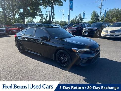Used 2023 Honda Civic Sport image 1