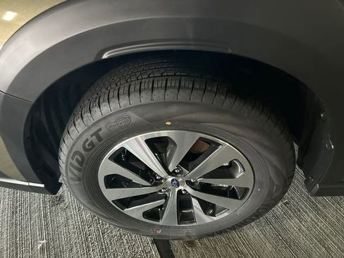 New 2025 Subaru Outback Premium w/ Popular Package #1 image 8