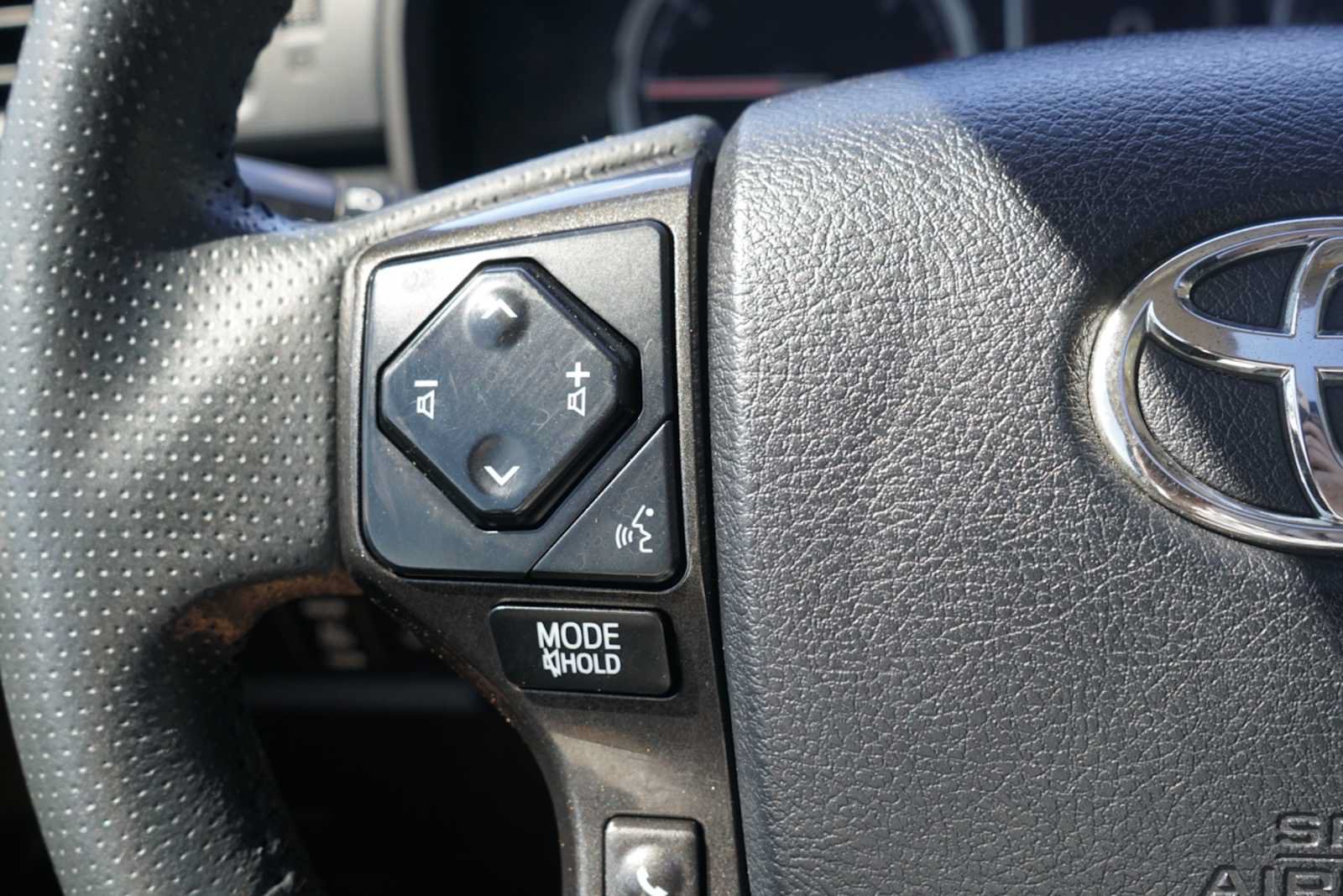 Used 2022 Toyota 4Runner TRD Pro AWD/4WD image 14