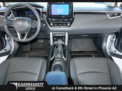 Used 2024 Toyota Corolla Cross XLE w/ Convenience Package FWD image 26