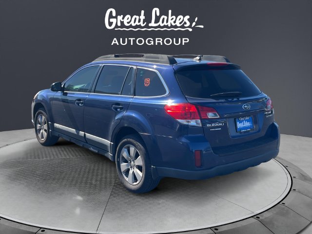 Used 2011 Subaru Outback 2.5i Premium AWD/4WD image 3