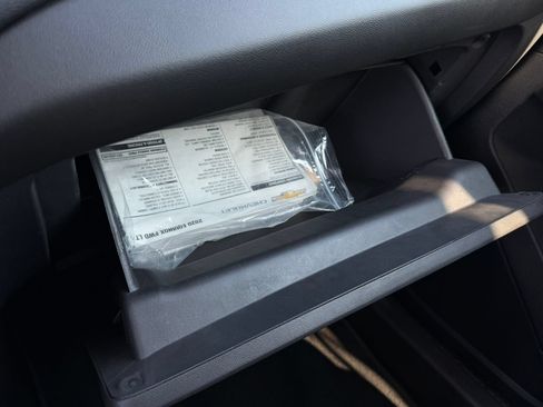 Used 2020 Chevrolet Equinox LT w/ Midnight Edition FWD image 20