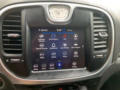 Used 2022 Chrysler 300 Touring w/ Sport Appearance Package image 32