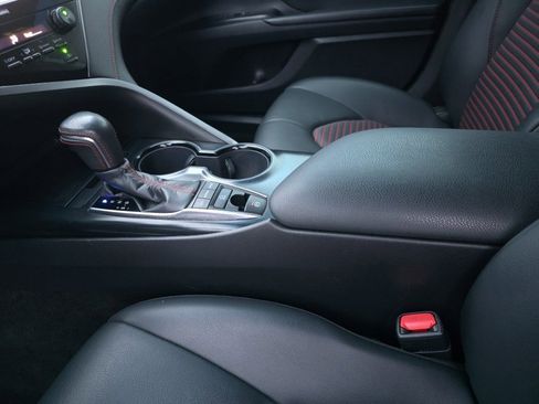 Used 2020 Toyota Camry TRD image 24