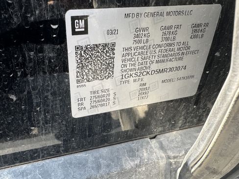 Used 2021 GMC Yukon AT4 w/ AT4 Premium Package AWD/4WD image 34