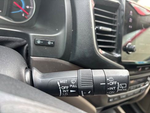 Used 2020 Honda Pilot EX image 41