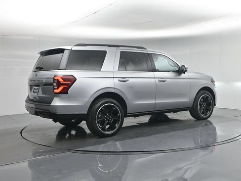 Certified 2023 Ford Expedition Limited AWD/4WD image 34