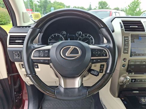 Used 2021 Lexus GX 460 Luxury AWD/4WD image 22