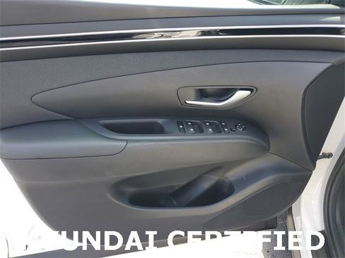 Certified 2023 Hyundai Tucson SEL w/ Convenience Package image 9
