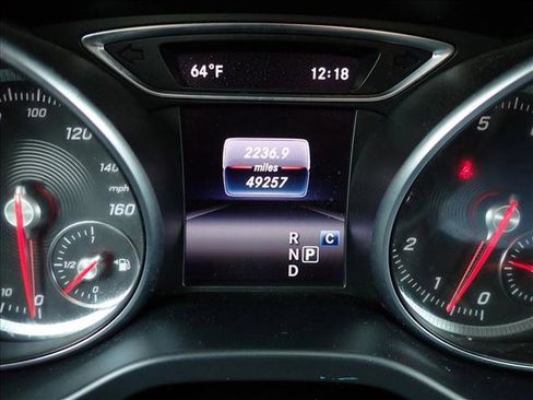 Used 2019 Mercedes-Benz CLA 250 4MATIC image 26