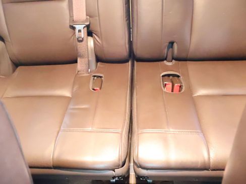 Used 2014 Cadillac Escalade Platinum AWD/4WD image 48