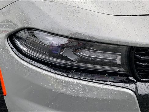 Used 2017 Dodge Charger SXT w/ Blacktop Package image 26