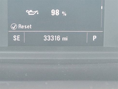 Used 2022 Chevrolet Silverado 1500 Custom image 36