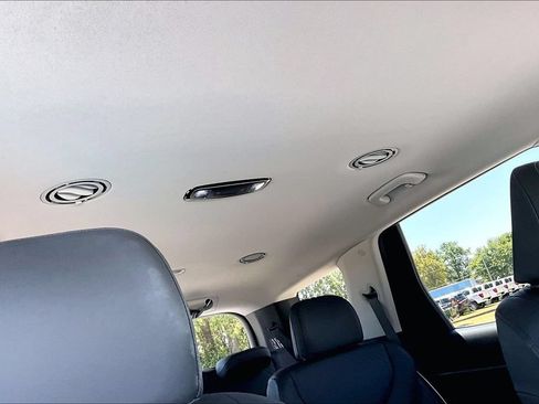 Used 2024 Hyundai Palisade SEL FWD image 20