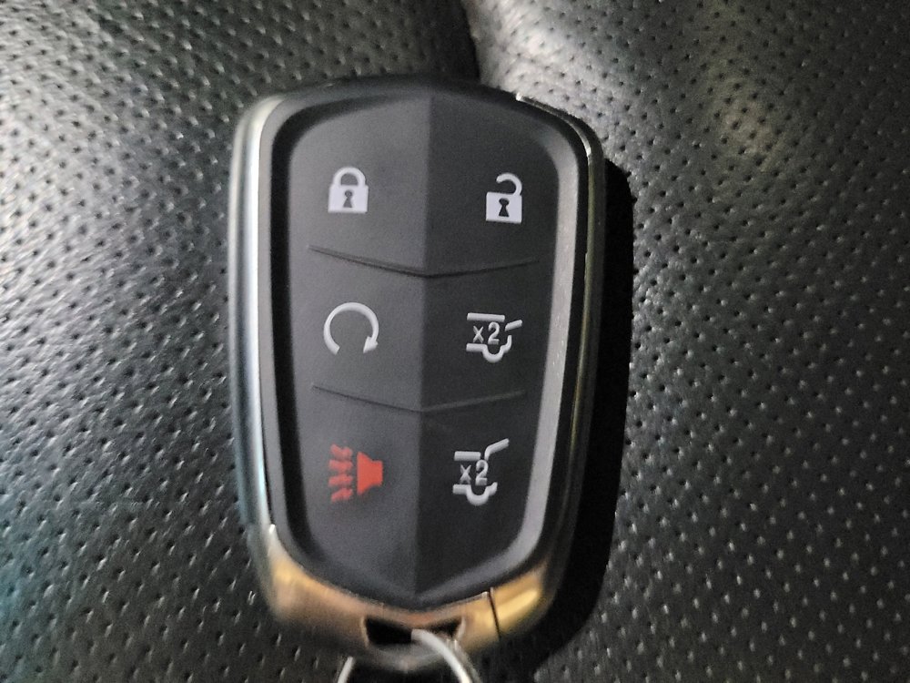 Used 2019 Cadillac Escalade ESV Luxury AWD/4WD image 32