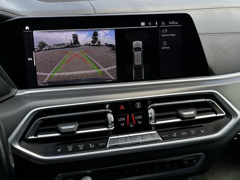 Used 2019 BMW X5 xDrive40i w/ Convenience Package AWD/4WD image 15