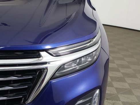 Used 2023 Chevrolet Equinox Premier FWD image 15
