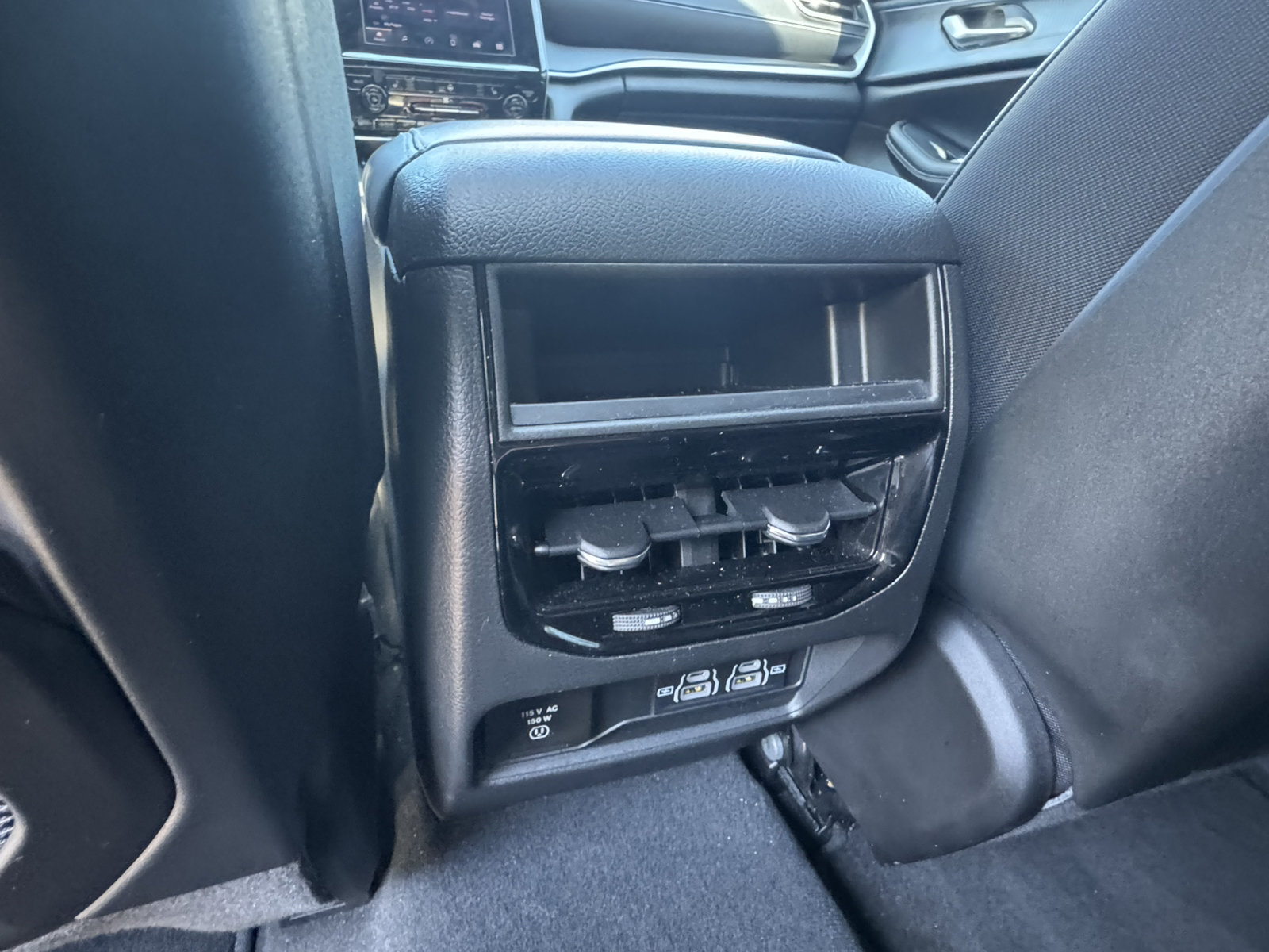 Certified 2025 Jeep Grand Cherokee Altitude AWD/4WD image 25
