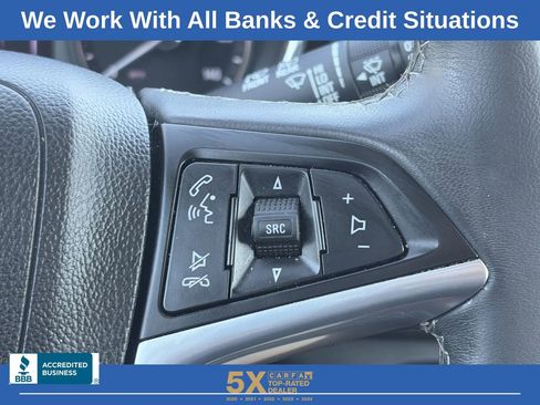 Used 2021 Buick Encore Preferred image 24