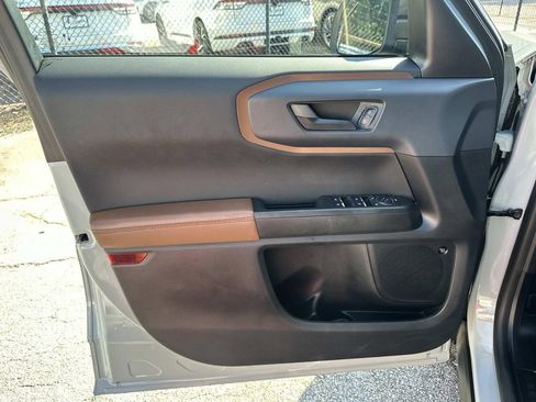 Used 2022 Ford Bronco Sport Outer Banks w/ Tech Package image 10