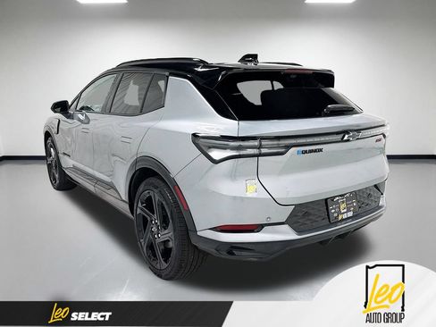 Used 2026 Chevrolet Equinox EV RS w/ Convenience Package II FWD image 10