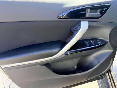 New 2026 Mitsubishi Eclipse Cross LE AWD/4WD image 16